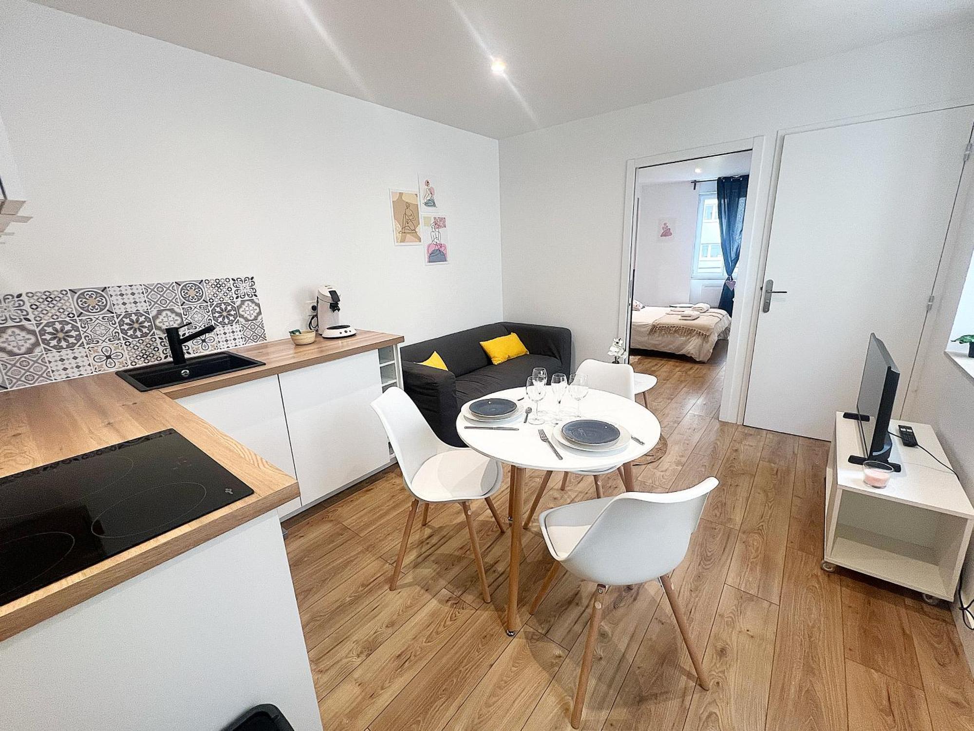 Le Petit Barbusse, Proche Centre Avec Netflix Apartment Reims Luaran gambar