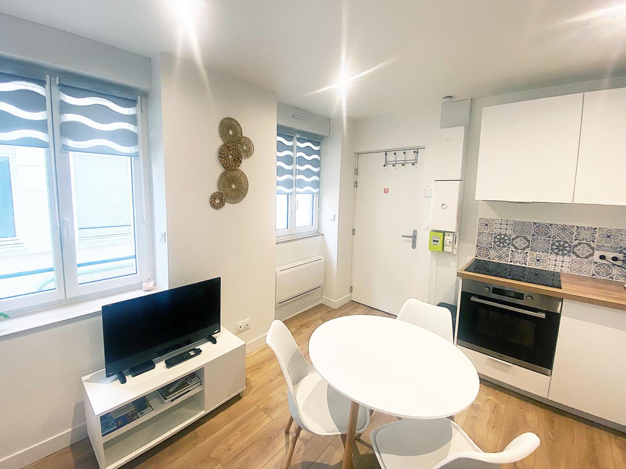 Le Petit Barbusse, Proche Centre Avec Netflix Apartment Reims Luaran gambar